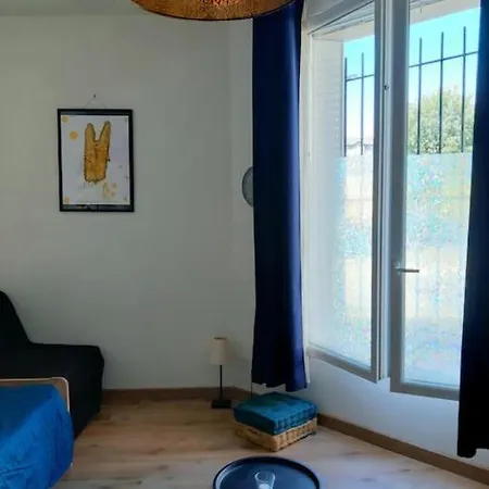 Petit équipé Pantin