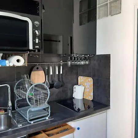 Petit Equipe Apartmán Pantin